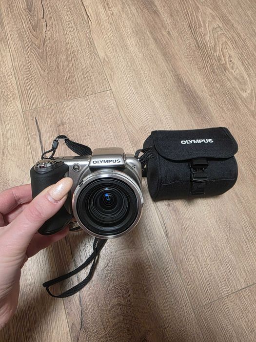 Фотоапарат Olympus SP-600UZ