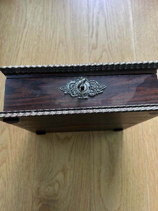 Guarda-joias Pau Santo/Prata