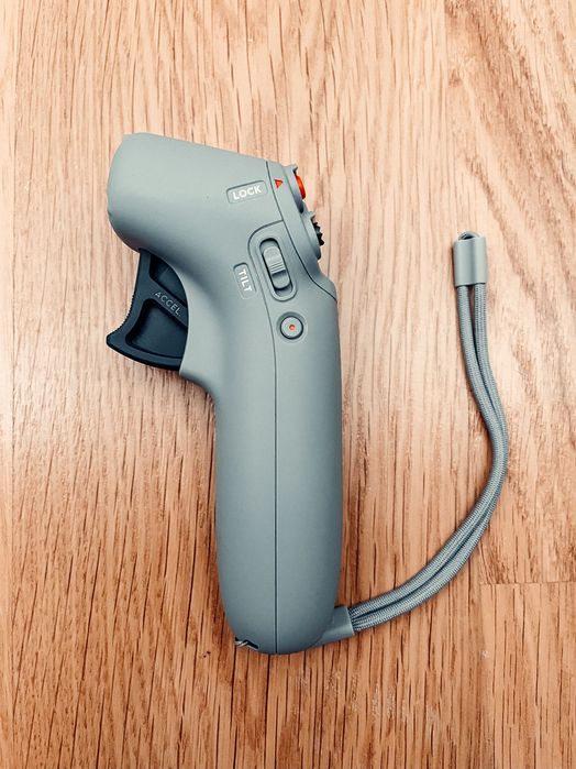 DJI FPV Motion Controller (command / joystick) - LIKE NEW64585890873857122