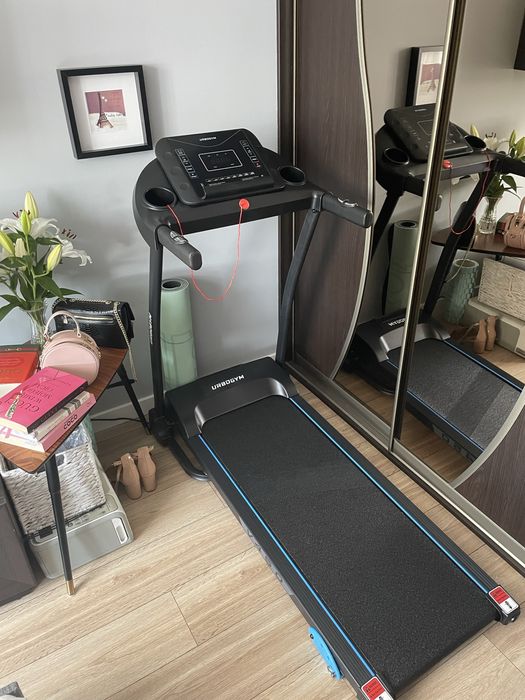 Bieżnia domowa Urbogym V450 składana
