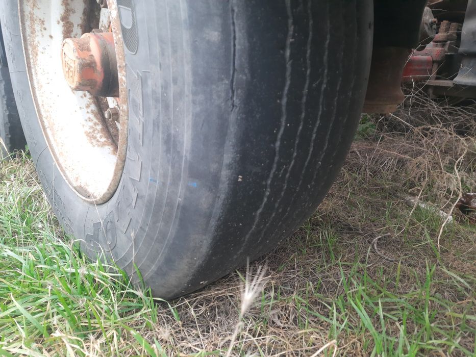 Прицеп Коротыш Контейнеровоз 20-30