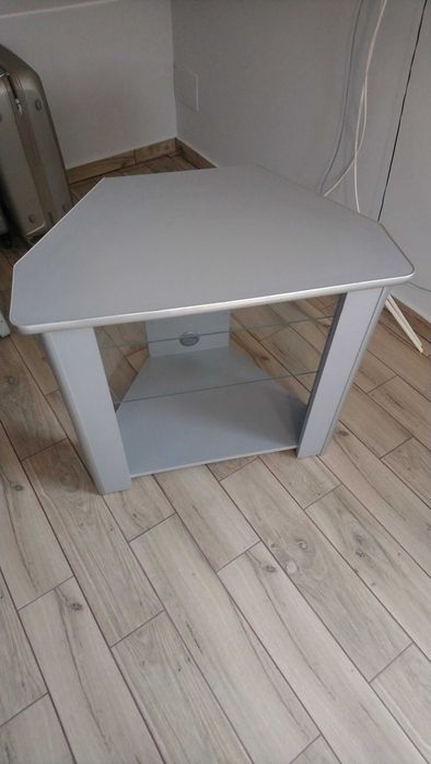 Stolik pod Telewizor i kino domowe