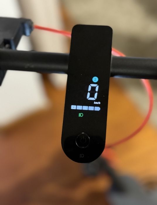 Trotinetes Bongo e Xiaomi 5
