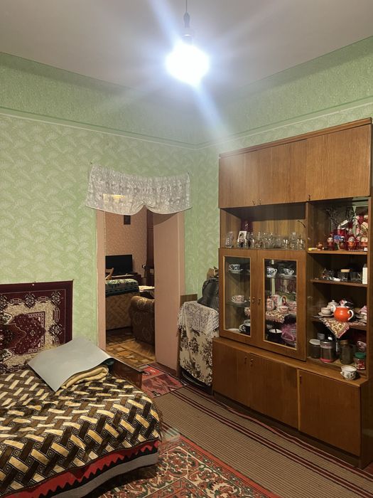 Продаж напівособняку в Росвигові
