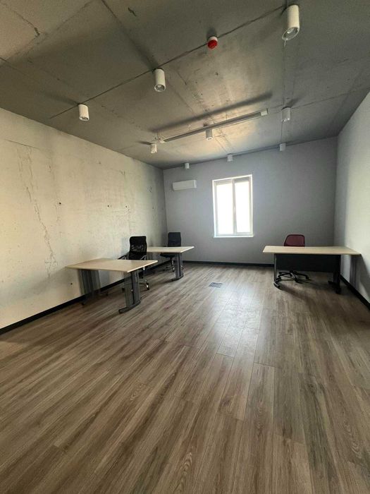 Без %!Є генератор Оренда офісу Riverstone Трускавецька 4Б, Рівер Стоун