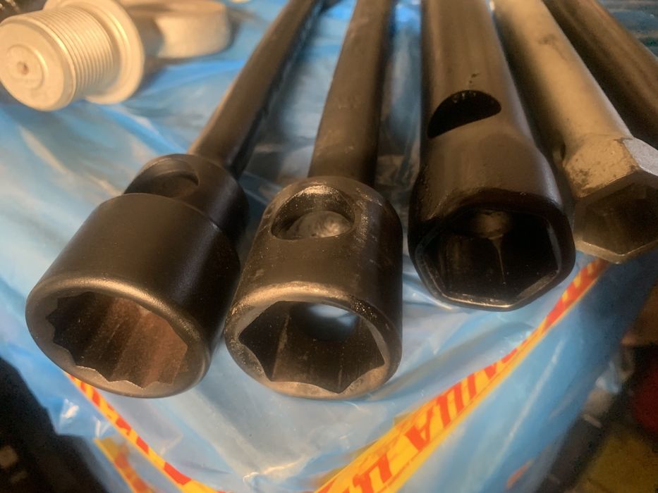 Домкрат Івеко ман даф man,daf