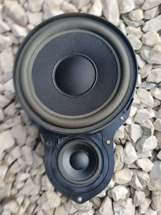 Głośnik VW Passat b6 przód