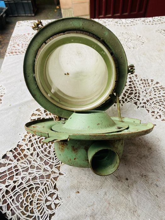 Лампа світильник