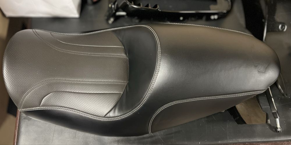 Продам обвіс Harley Davidson