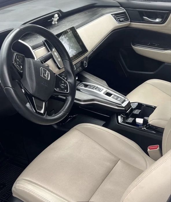 Honda Clarity 2021 VIN JHMZC5F35MC001919 фото оголошення 4 з 5