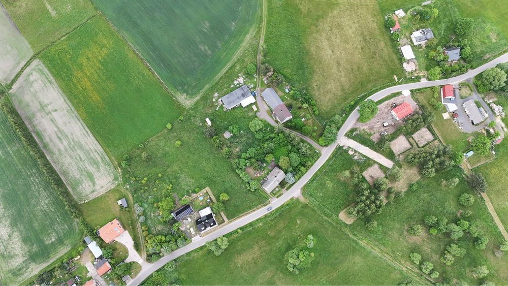 Działka budowlana 0.46 ha w Lipienicy