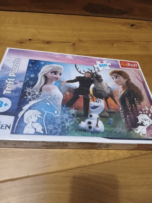 Puzzle nowe prezent dla dziewczynki Trefl 300 Frozen Kraina Lodu 8+