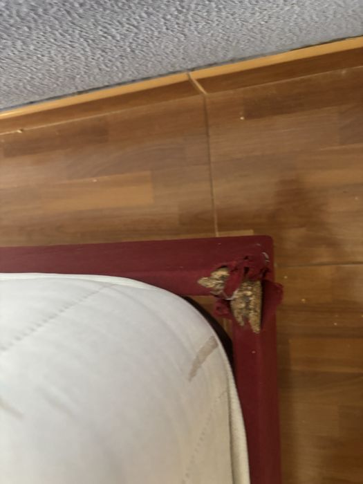 Cama casal e colchão