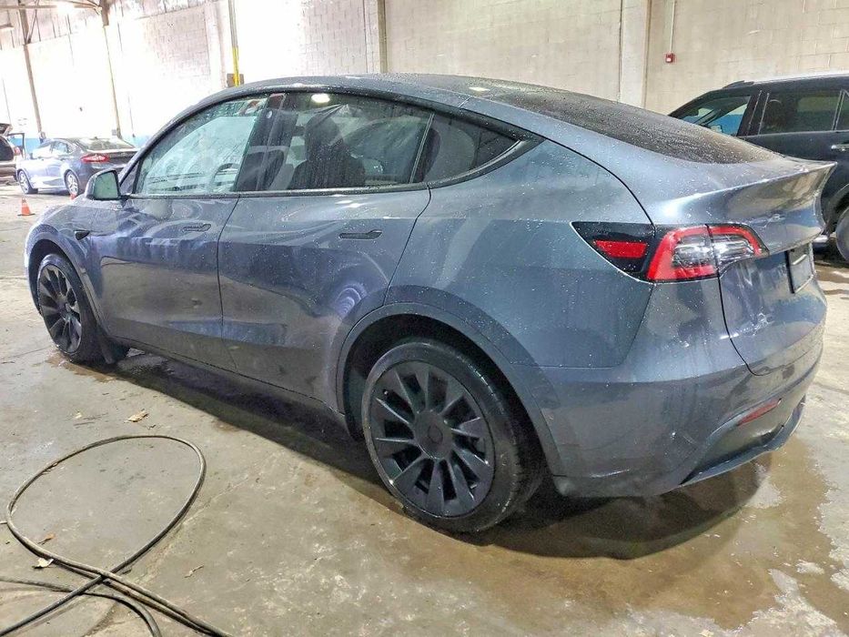 Tesla Model Y 2022 Long Range
