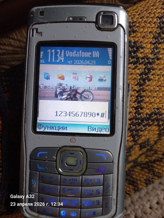Продам Nokia N70