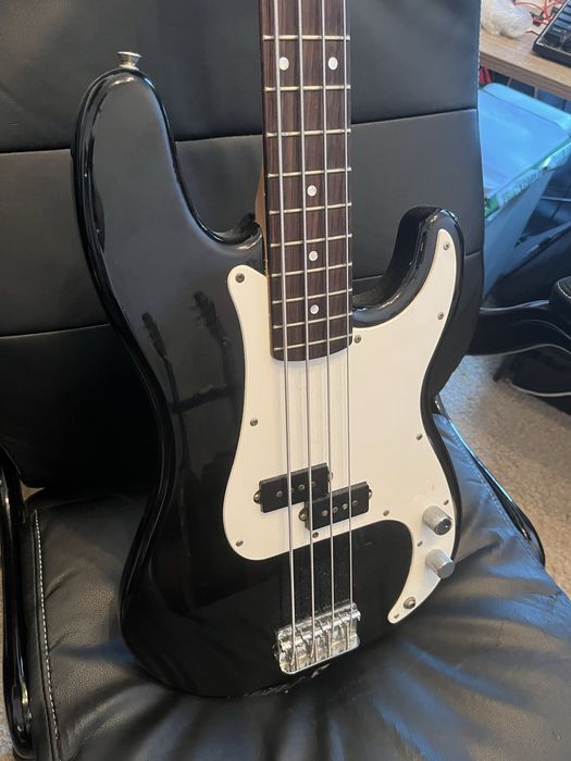Бас гітара Fender Squier P Bass Affinity