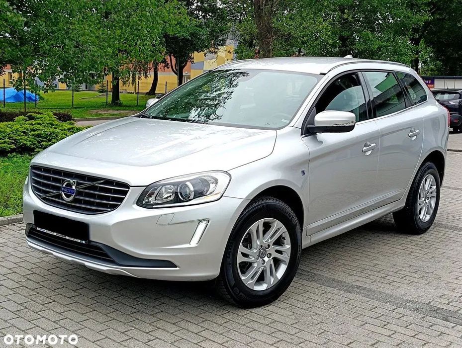 Volvo XC 60 stan perfekcyjny, bezwypadkowy, bogata opcja, piękny wygląd, zamiana