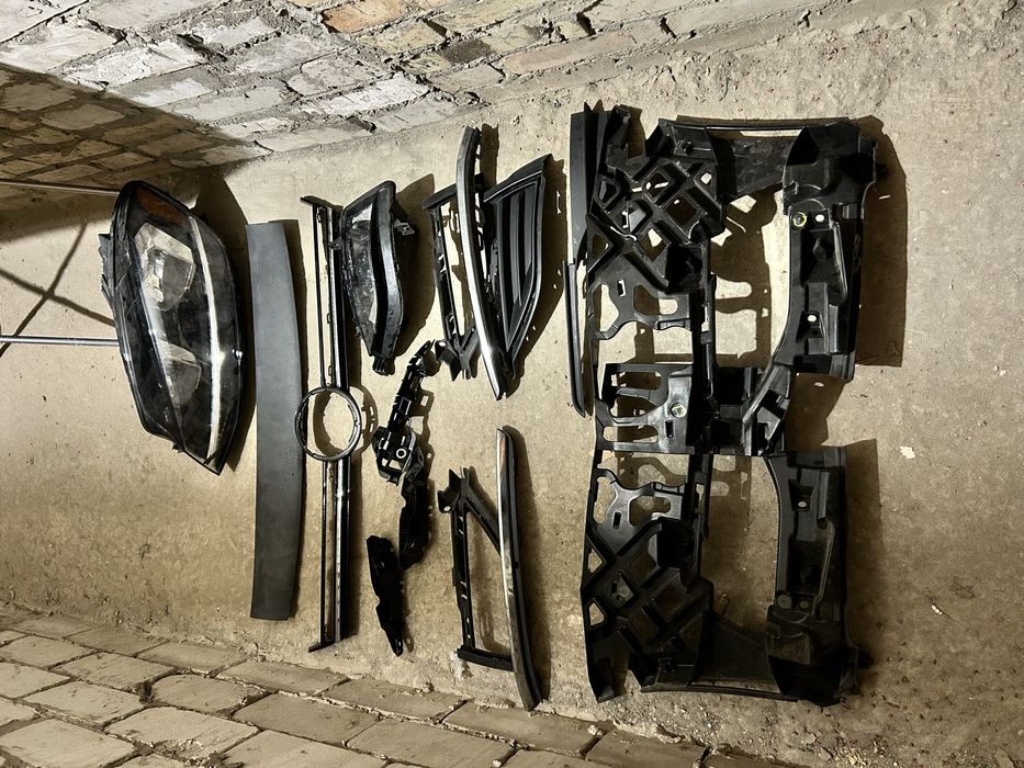 Комплектуючі бампера Golf 7.5