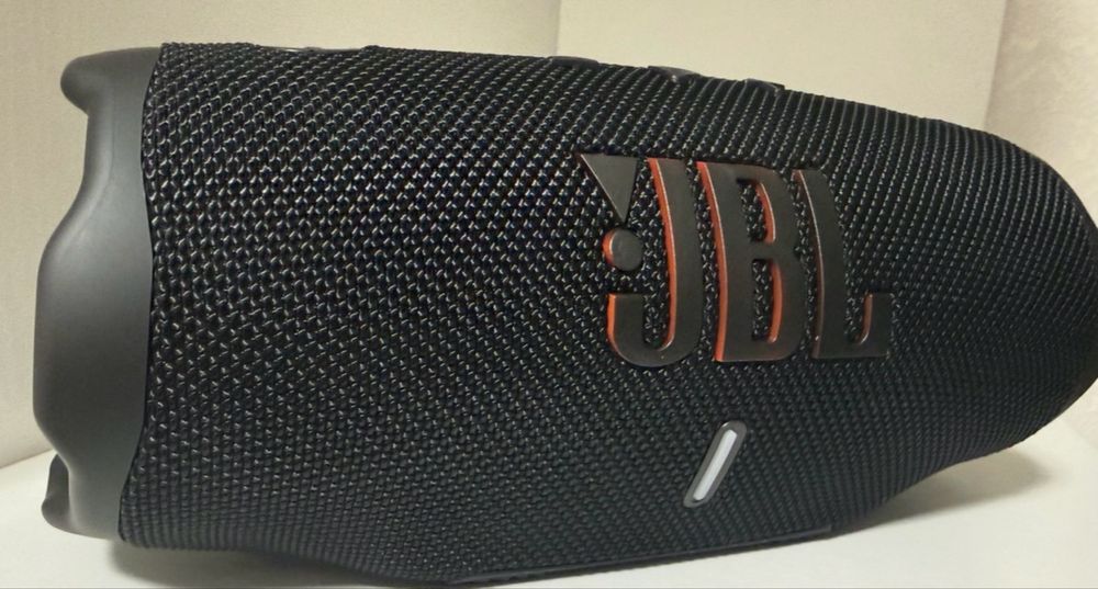 Акустична система JBL Charge 6 Black