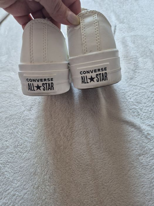 Converse trampki na platformie