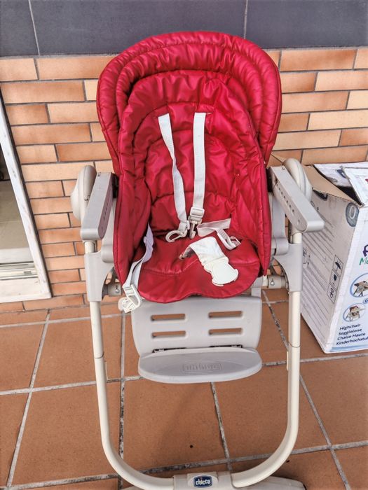 Cadeira de refeição Chicco Polly Magic
