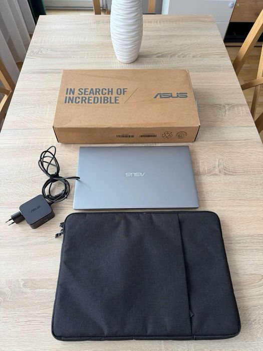 ASUS ZenBook 14 | BDB | 1199 zł | + Torba i pudełko