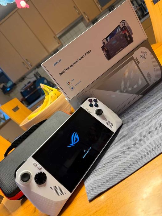 ASUS ROG Ally RC71L Z1 Extreme 512GB 120Hz Steam Deck