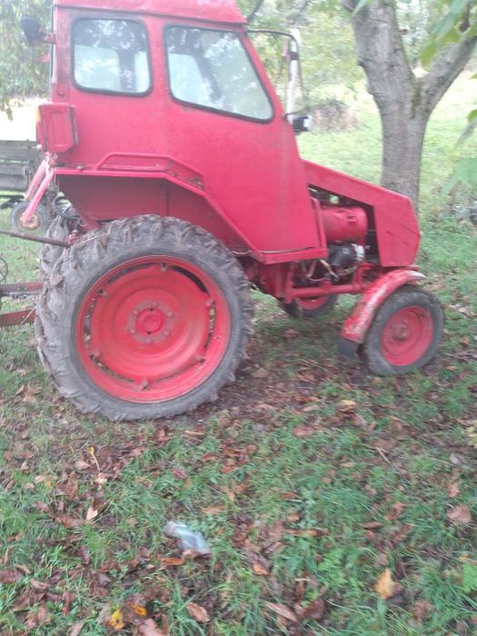 Продам Трактор Т-25