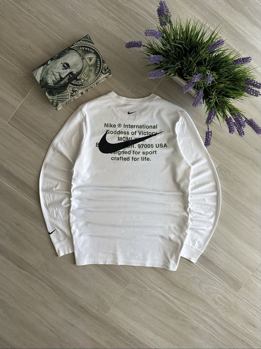 ОРИГІНАЛ! Лонгслів Nike Swoosh NSW