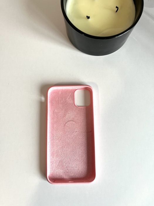 Чехлы на  iPhone 11 soft case