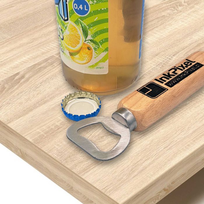 Drewniany otwieracz do butelek piwa z GRAWEREM - Super Prezent