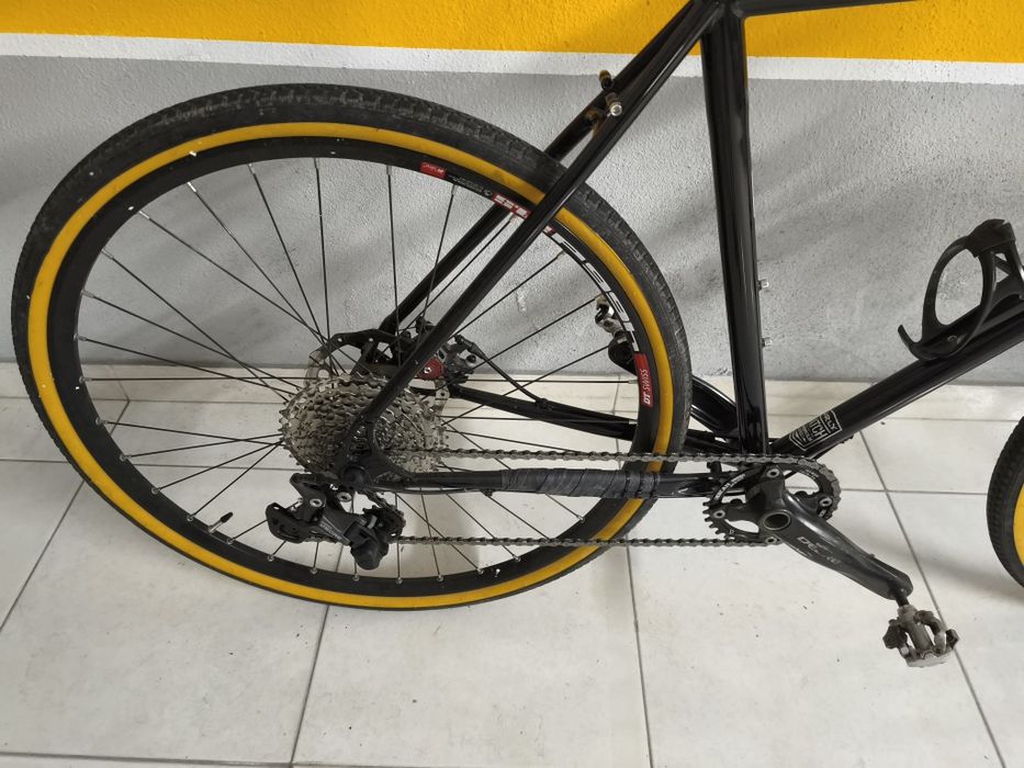 Bicicleta Surly Preamble