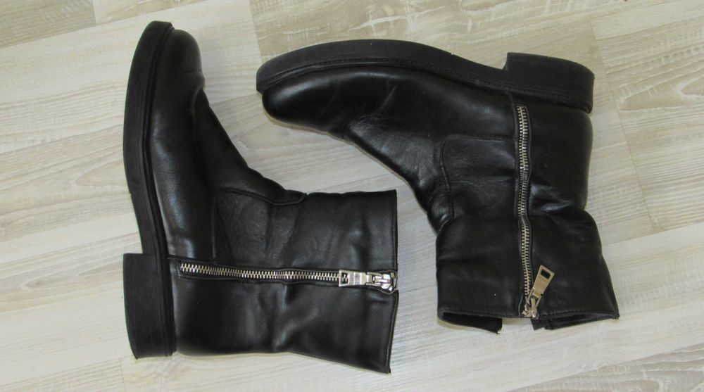 Жіночі зимові чоботи із натуральної шкіри