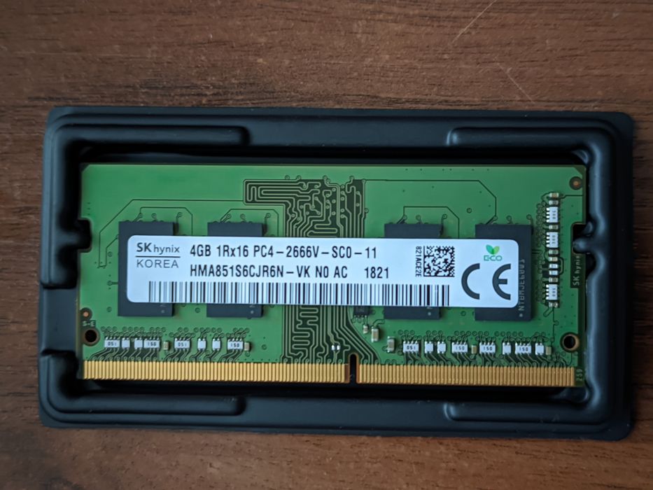 Планка пам'яті 4 gb