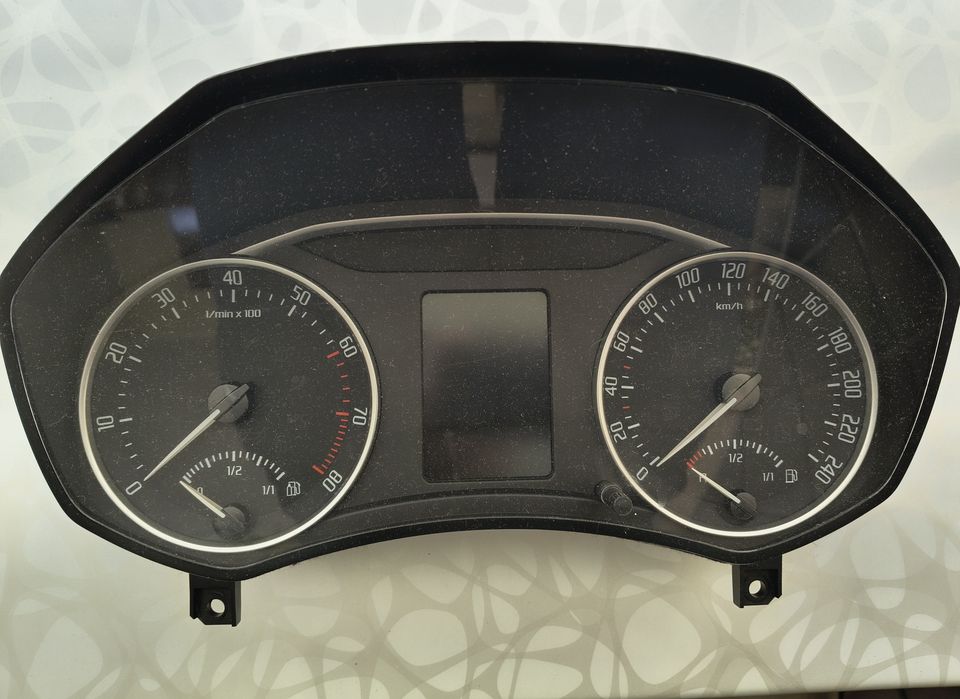 Панель приладів щиток  Skoda Octavia A5 2012р 1Z0 920 844A