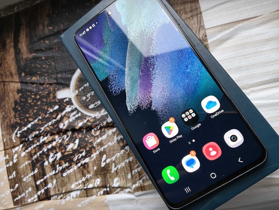 Smartfon Samsung Galaxy S21 FE 5G stan Jak Nowy 6,4' Amoled bez bloka