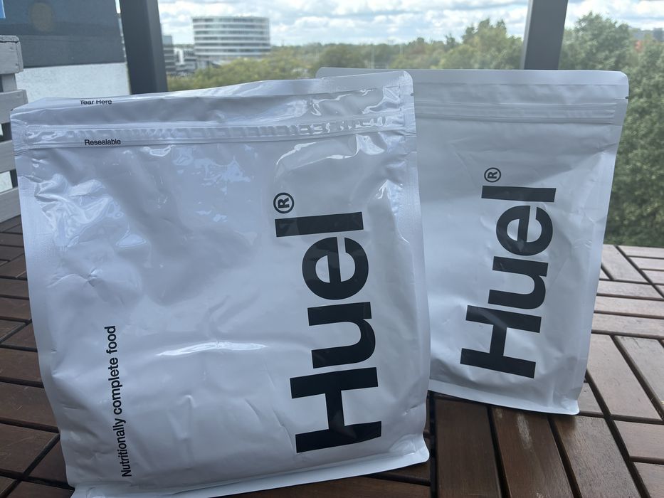 Huel waniliowy i jagodowy