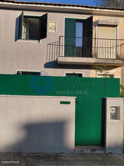 Moradia germinada T2 no Porto inada T2 no Porto localizada em zona hab