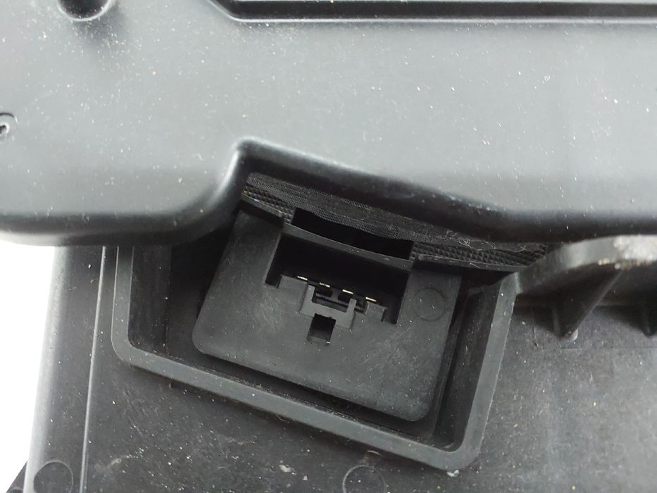 Coluna de som BMW X1 (F48)