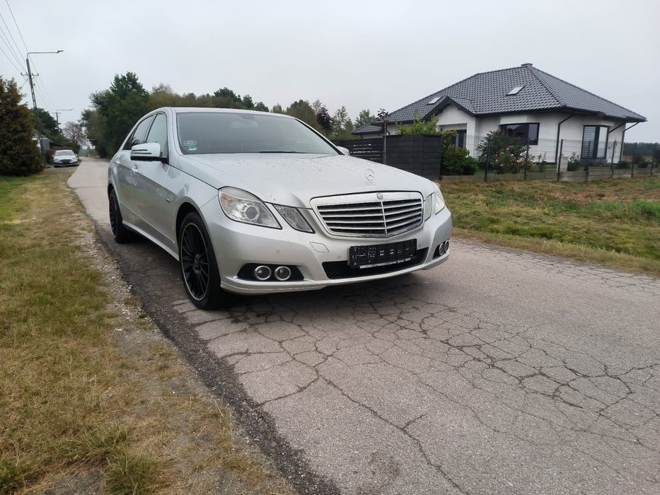 Mercedes-Benz Klasa E Super Stan Sprowadzony z Niemiec Opłacony