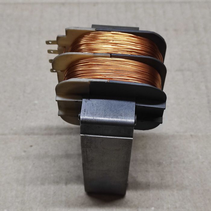 Статор (катушки) на кухонный комбайн Bosch МUM5