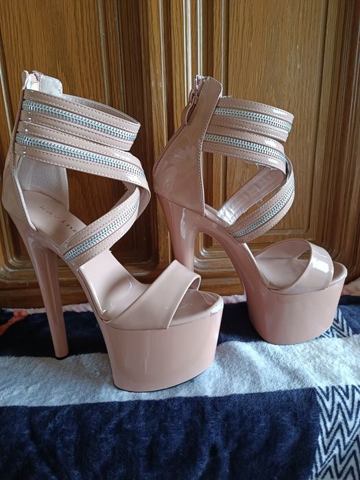 Стріпи двійка лаковані