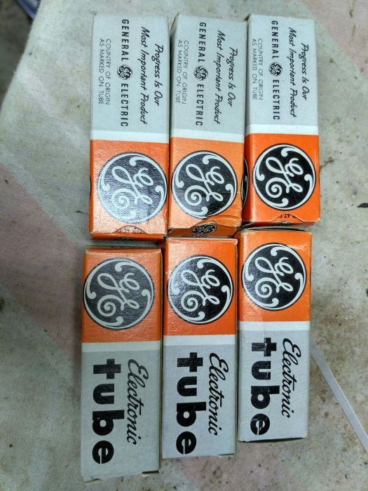 Various valves references for sale64551123077507123