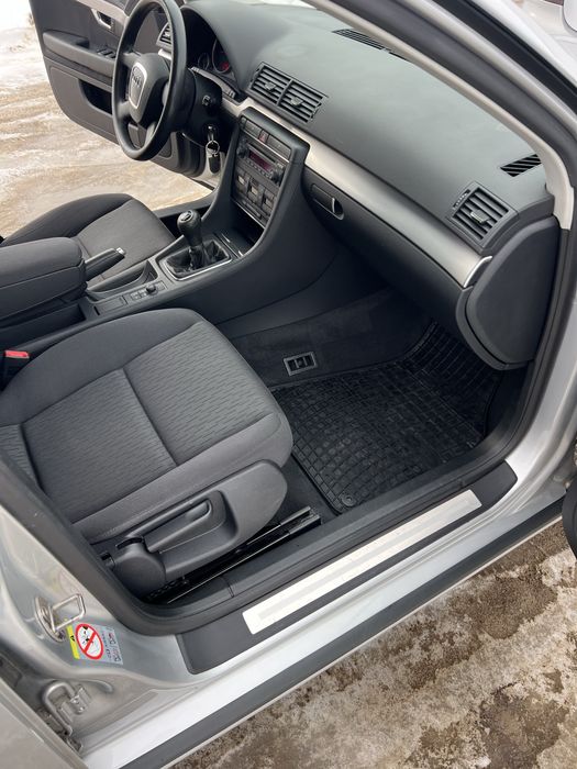 Audi A4  1.8T 6-bieg z Szwajcari 218tys km ładna