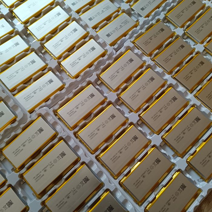 Литий-полімерний акумулятор для заміни в повербанк, 10000 мАх 3.7V