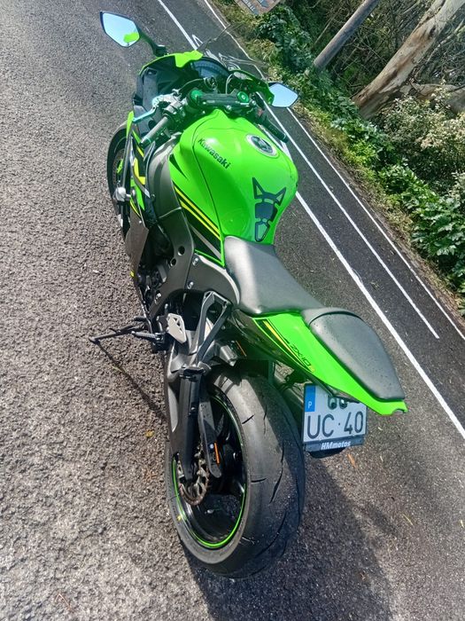 Kawasaki Ninja ZX-10R vendo ou troco por mota de água