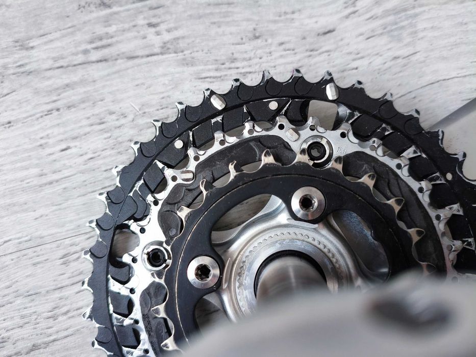 Korba Shimano Deore XT FC-M770 175mm | 42/32/24 | Hollowtech II