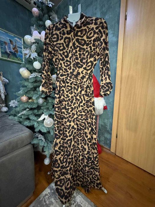 Леопардова сукня