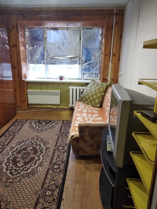 продам  комнату в общежитии .