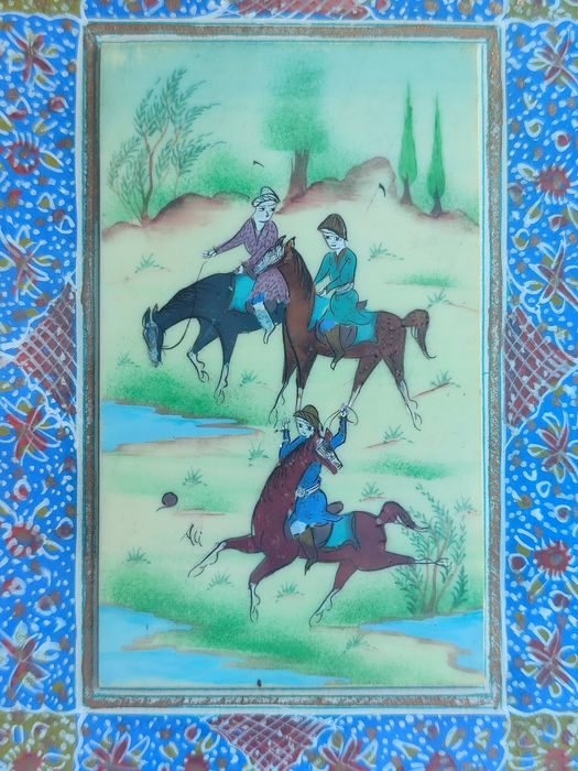 Картина Човган, кость